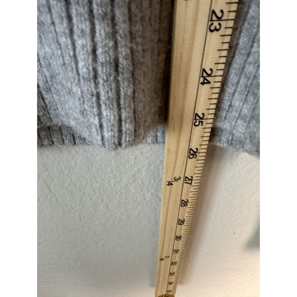 H&M Gray Knit Sweater Womens Extra Small XS Crewneck Wool Blend Sweater Cozy - Picture 5 of 7